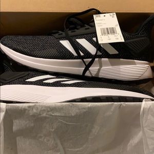 Addias Running Casual Shoe